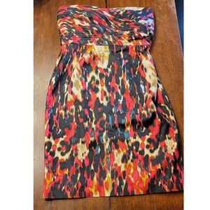 Ann Taylor size 6 strapless dress multicolor